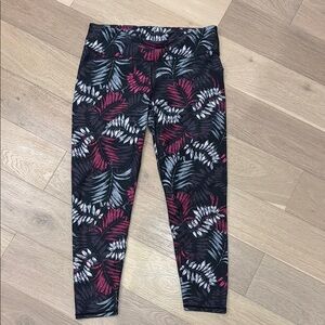 Fabletics Hawaiian Patterned Capri Leggings